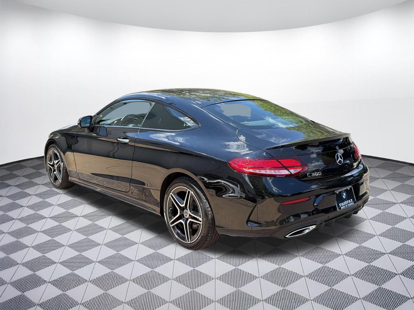 Used 2023 Mercedes-Benz C 300 4MATIC Coupe image 3