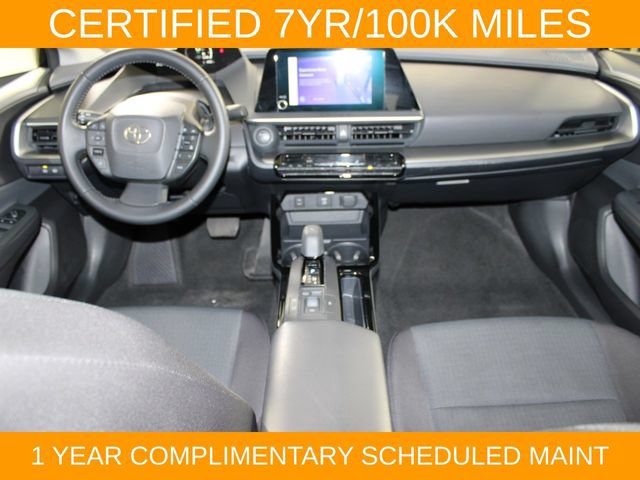 Used 2025 Toyota Prius LE FWD image 15