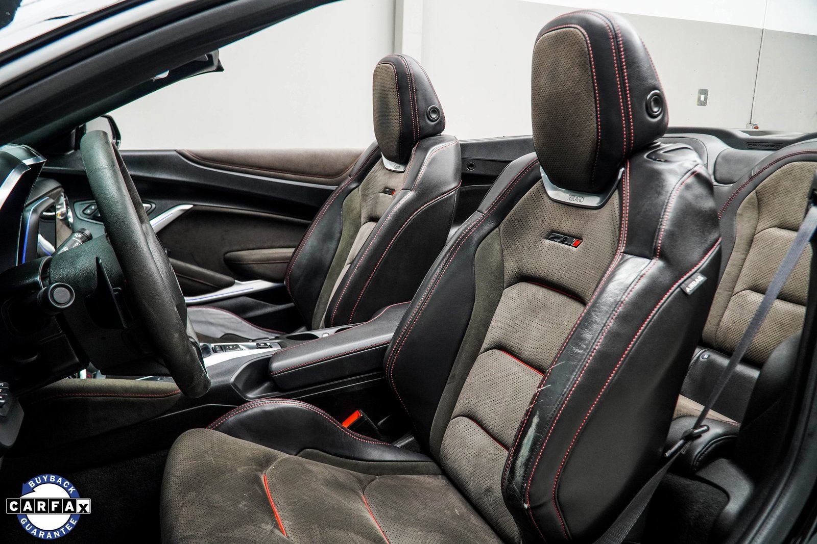 Used 2021 Chevrolet Camaro ZL1 RWD image 35