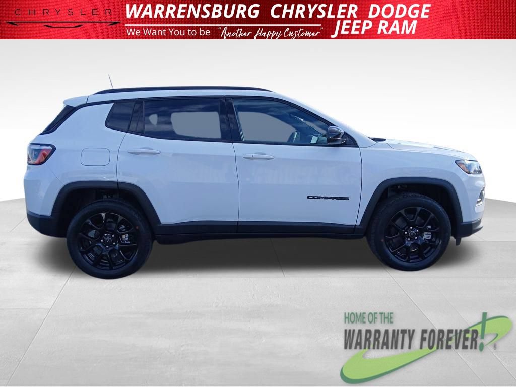 New 2026 Jeep Compass Latitude AWD/4WD image 3