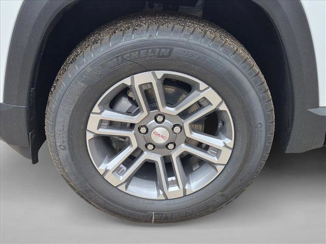 New 2026 GMC Terrain Elevation w/ Technology Package II AWD/4WD image 10