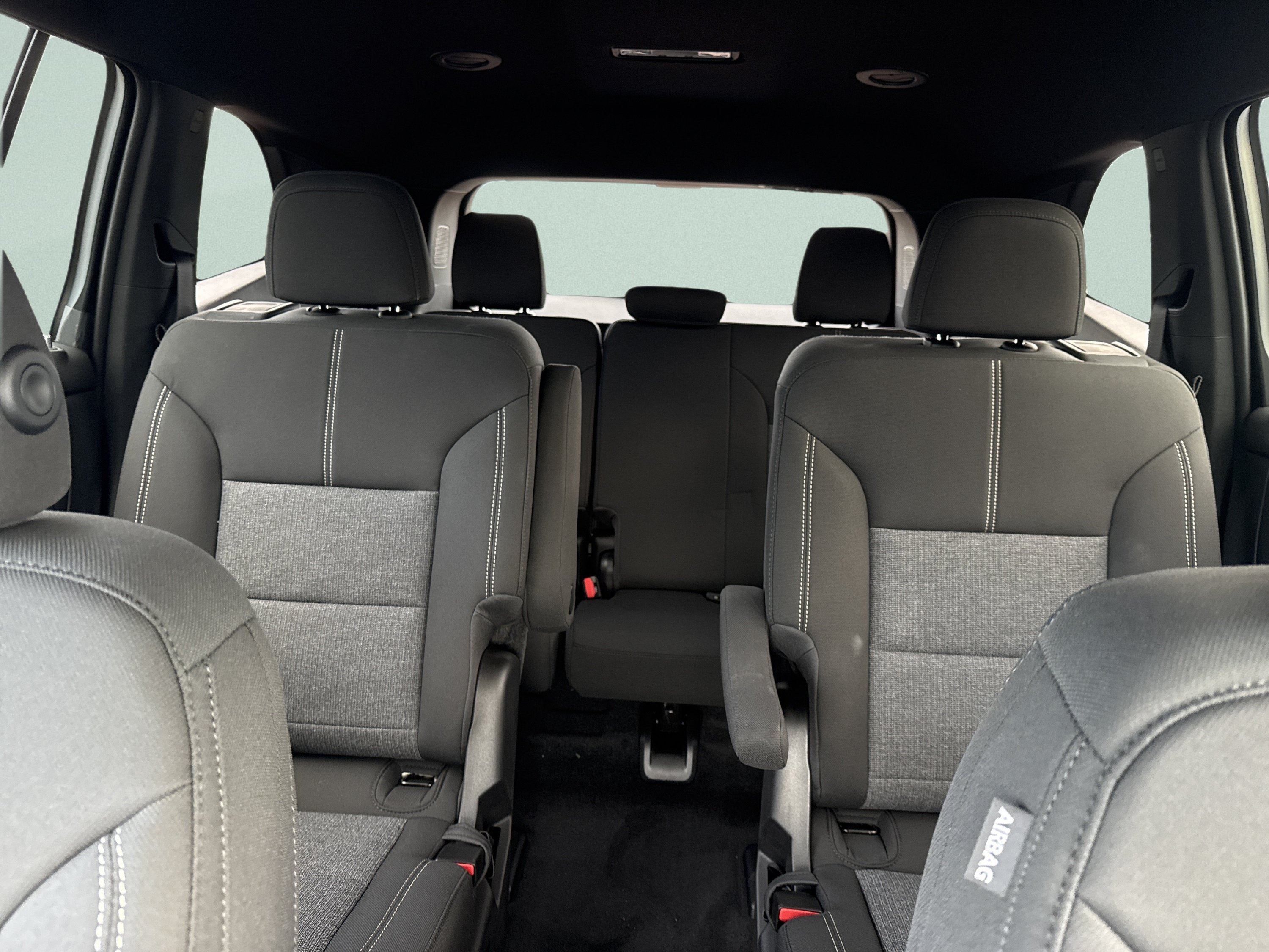 New 2026 GMC Acadia Elevation AWD/4WD image 8