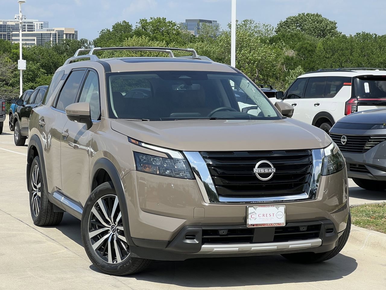 Certified 2025 Nissan Pathfinder Platinum w/ Cargo Package image 1