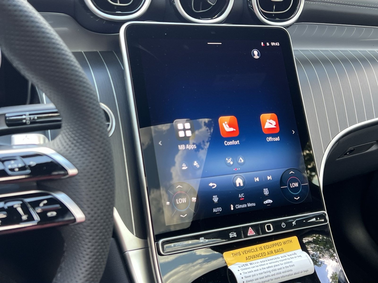 New 2026 Mercedes-Benz GLC 300 4MATIC image 25