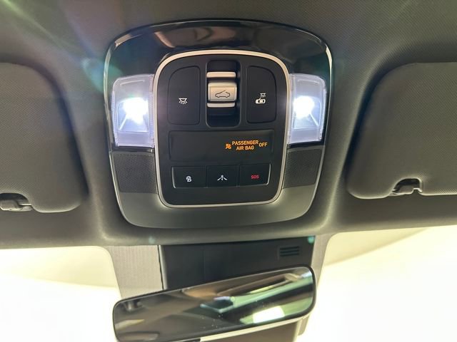 Used 2021 Hyundai Sonata Limited w/ Cargo Package image 25