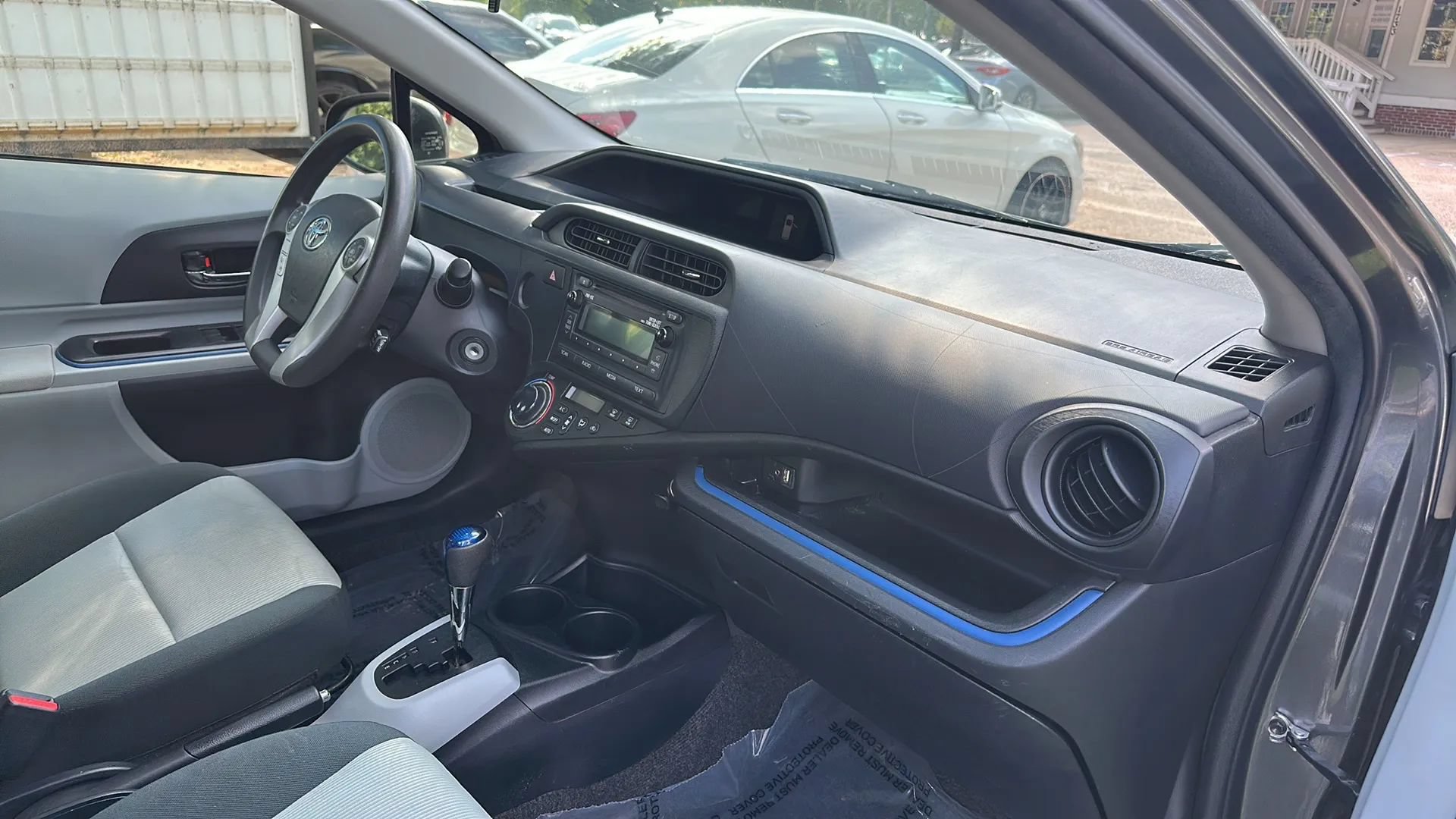 Used 2013 Toyota Prius C Two FWD image 21