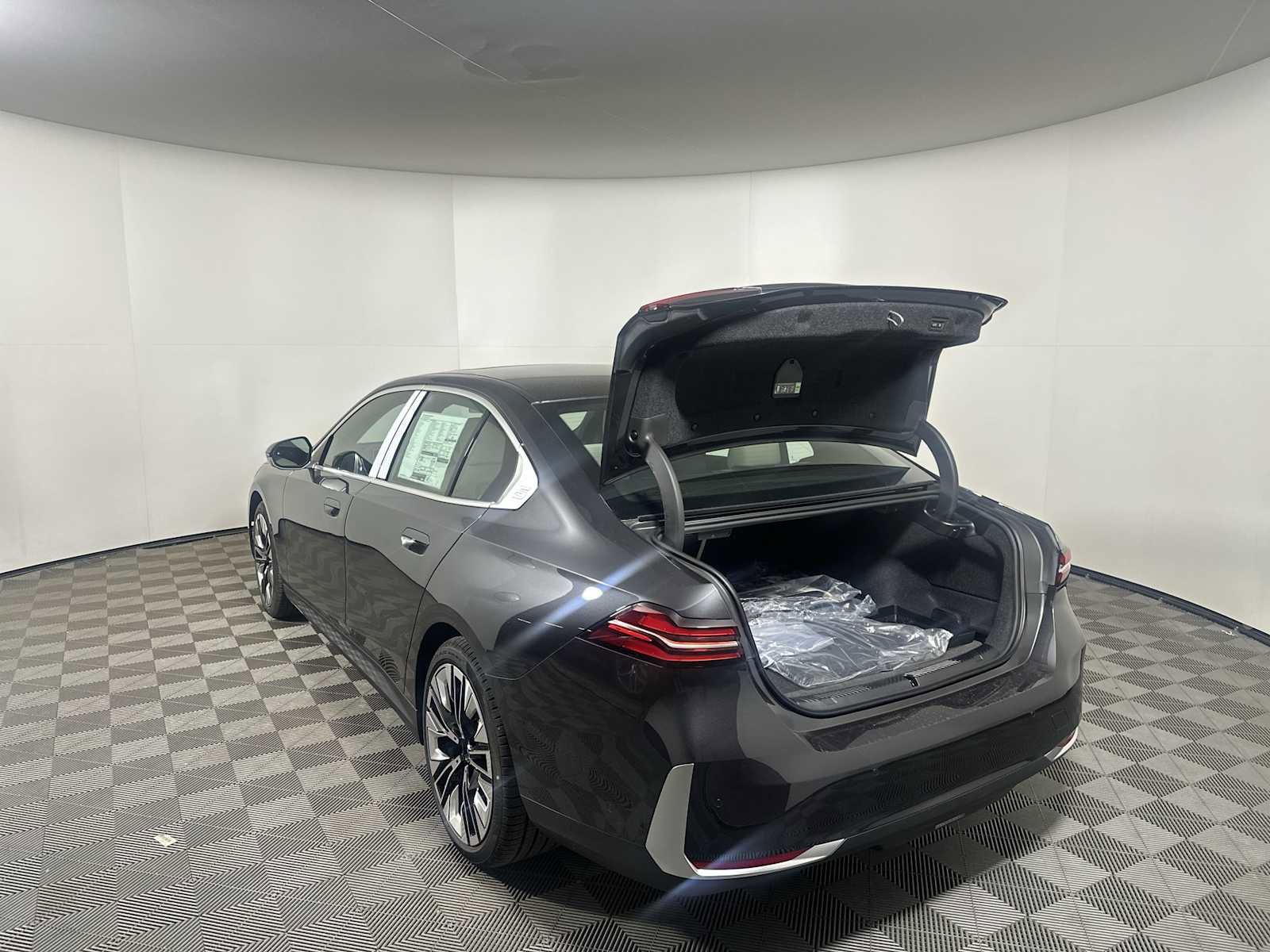 New 2026 BMW 530i xDrive image 20