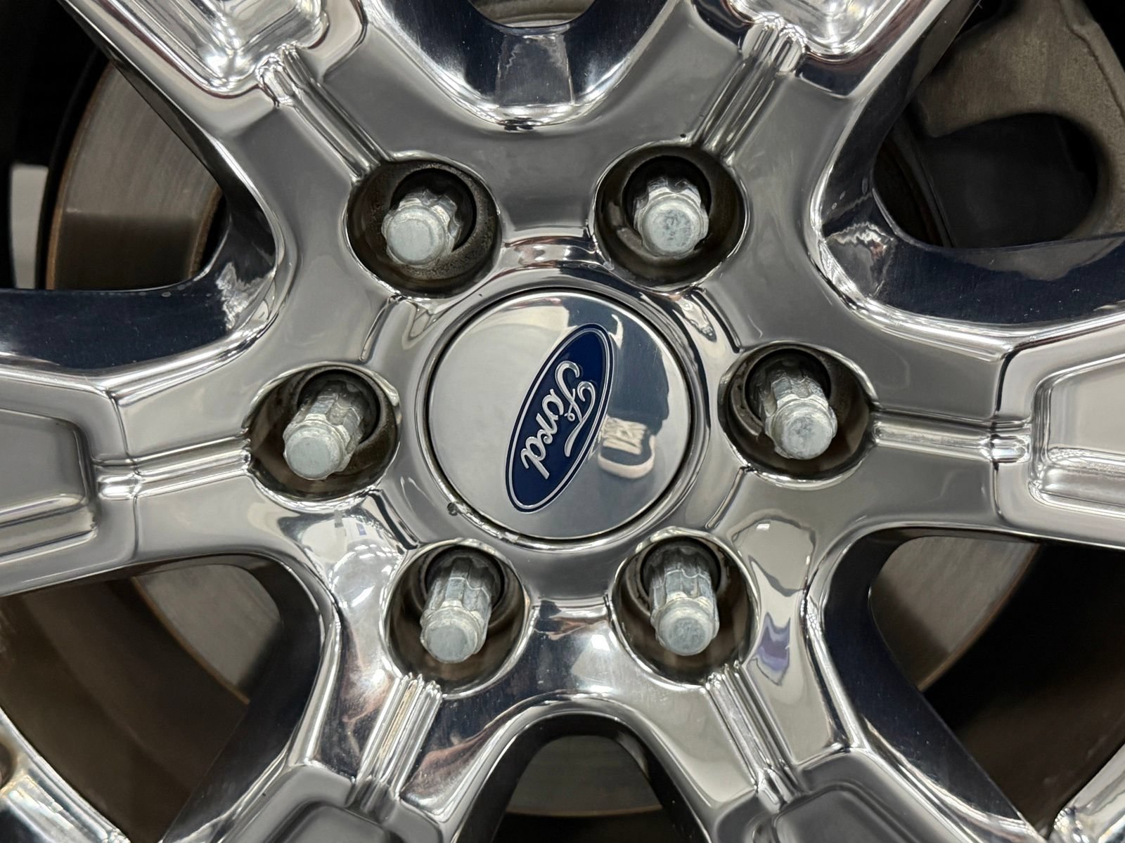 Used 2015 Ford F150 Lariat RWD image 17
