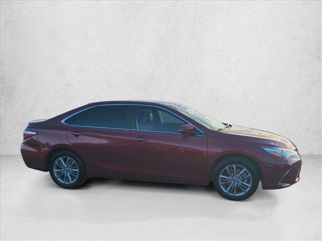Used 2016 Toyota Camry SE FWD image 4