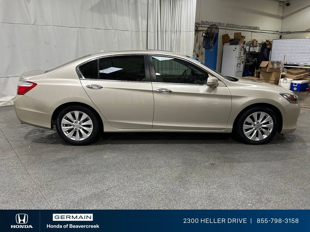 Used 2015 Honda Accord EX-L image 9