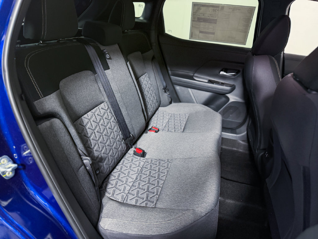 New 2027 Nissan Kicks SV AWD/4WD image 30
