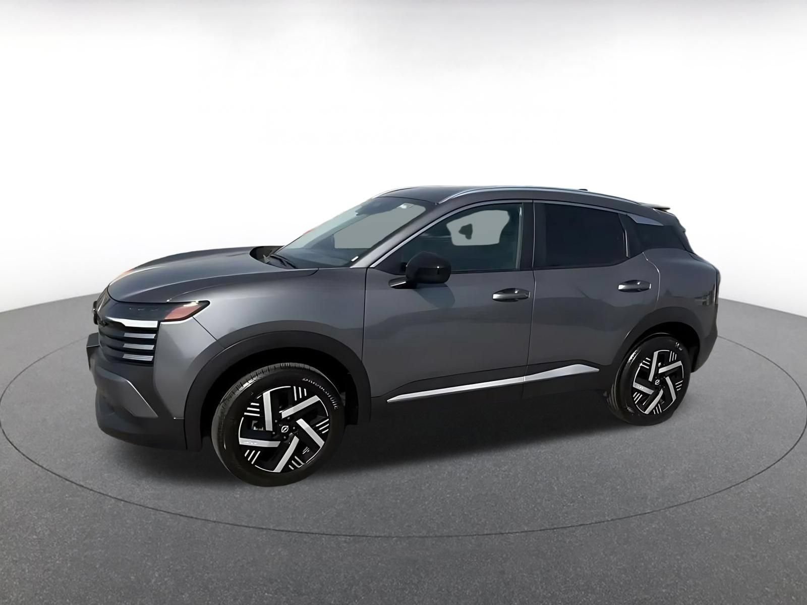Used 2026 Nissan Kicks SV w/ Cold Weather Package FWD image 8