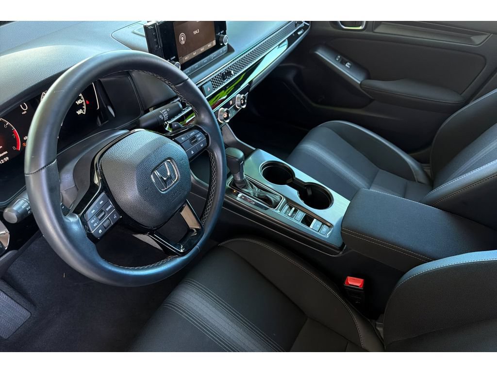 Used 2025 Honda Civic Sport image 10