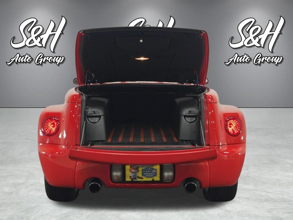 Used 2003 Chevrolet SSR w/ Preferred Equipment Group RWD image 26