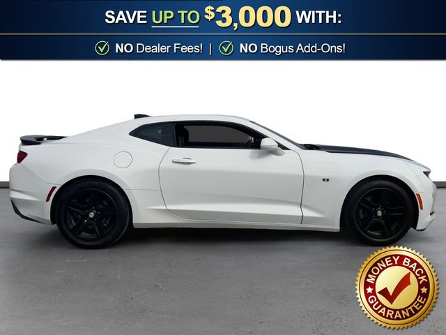 Used 2023 Chevrolet Camaro LT RWD image 8