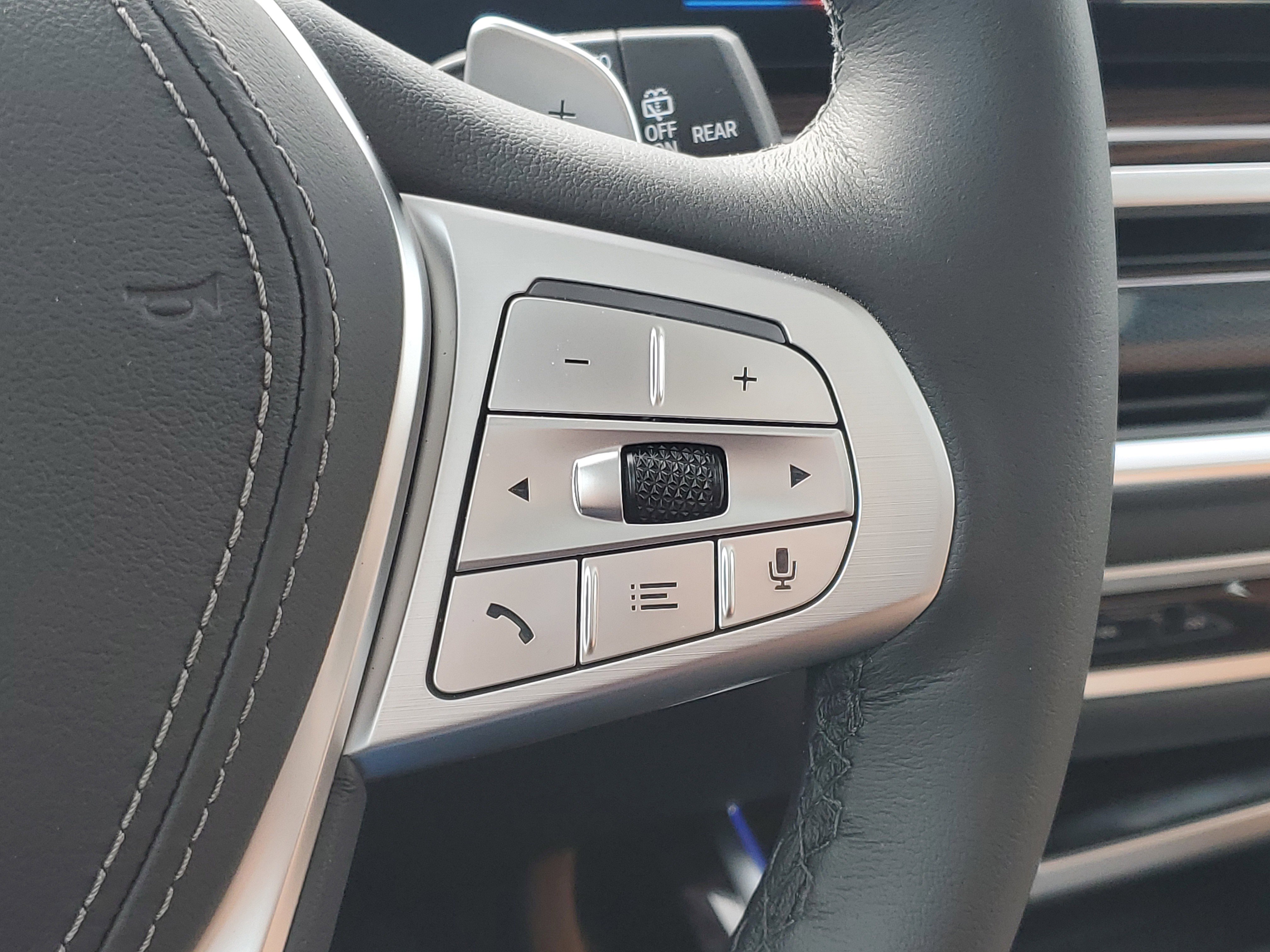 New 2026 BMW X7 xDrive40i w/ Executive Package image 12