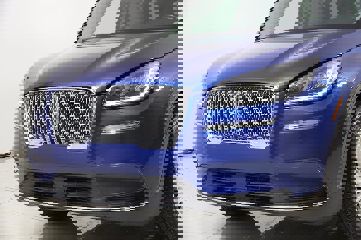 Used 2021 Lincoln Corsair FWD image 46