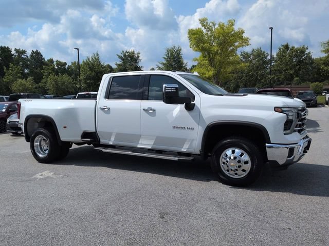 Used 2025 Chevrolet Silverado 3500 LTZ w/ LTZ Convenience Package AWD/4WD video 2