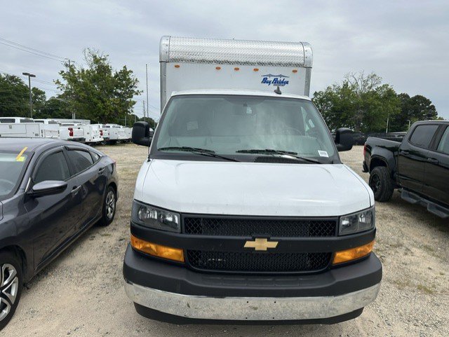 New 2026 Chevrolet Express 3500 w/ Power Convenience Package RWD image 8