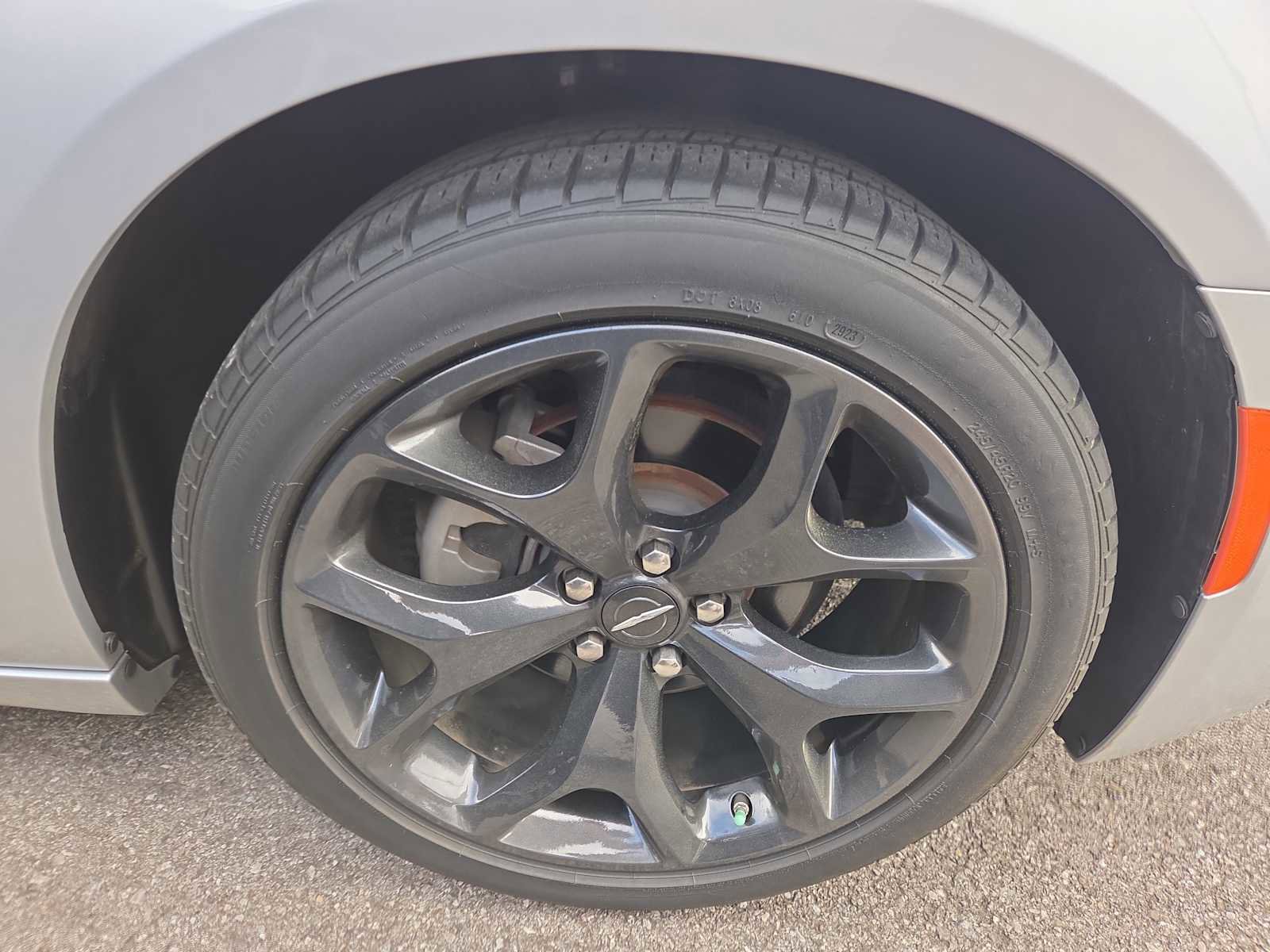 Used 2023 Chrysler 300 S w/ Comfort Group image 2