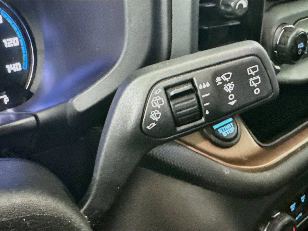 Used 2022 Ford Bronco Sport Outer Banks w/ Tech Package AWD/4WD image 14