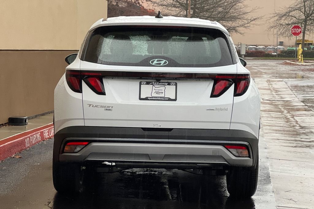 New 2026 Hyundai Tucson Blue SE image 6