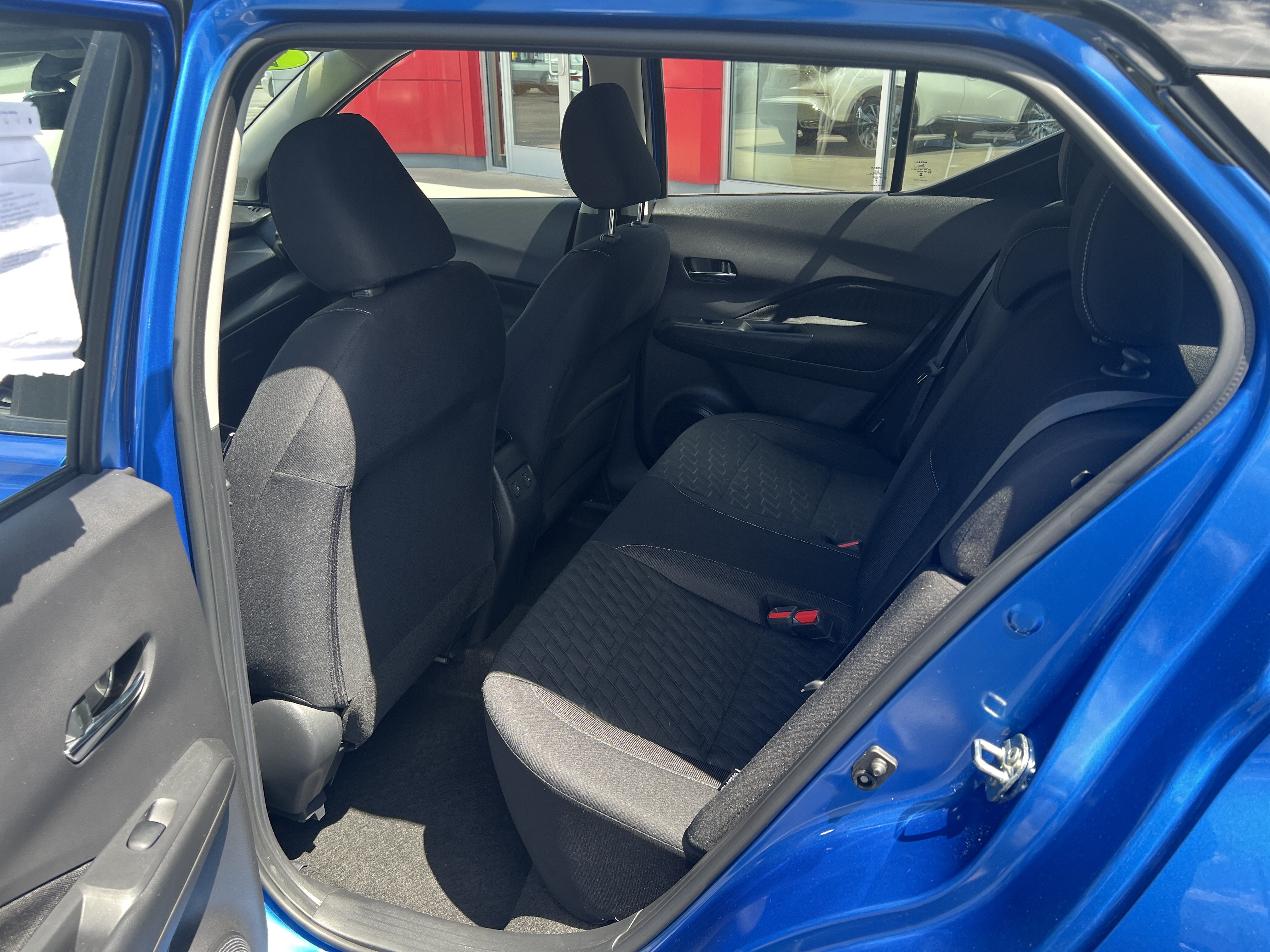 Used 2023 Nissan Kicks SV FWD image 5