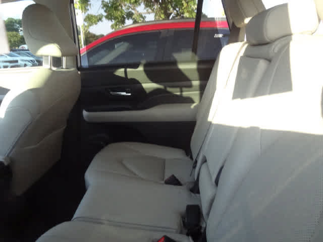Used 2024 Toyota Grand Highlander AWD image 8