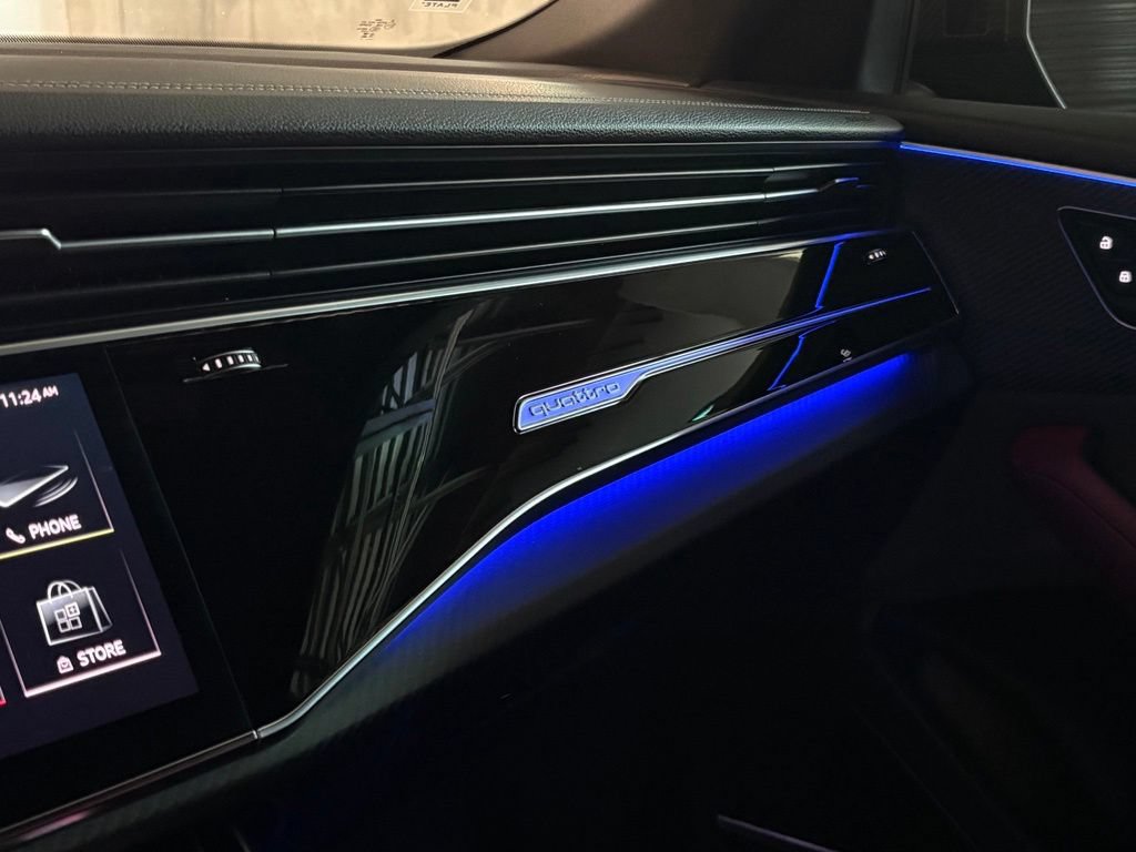 Used 2024 Audi SQ8 Prestige w/ Prestige Package AWD/4WD image 32