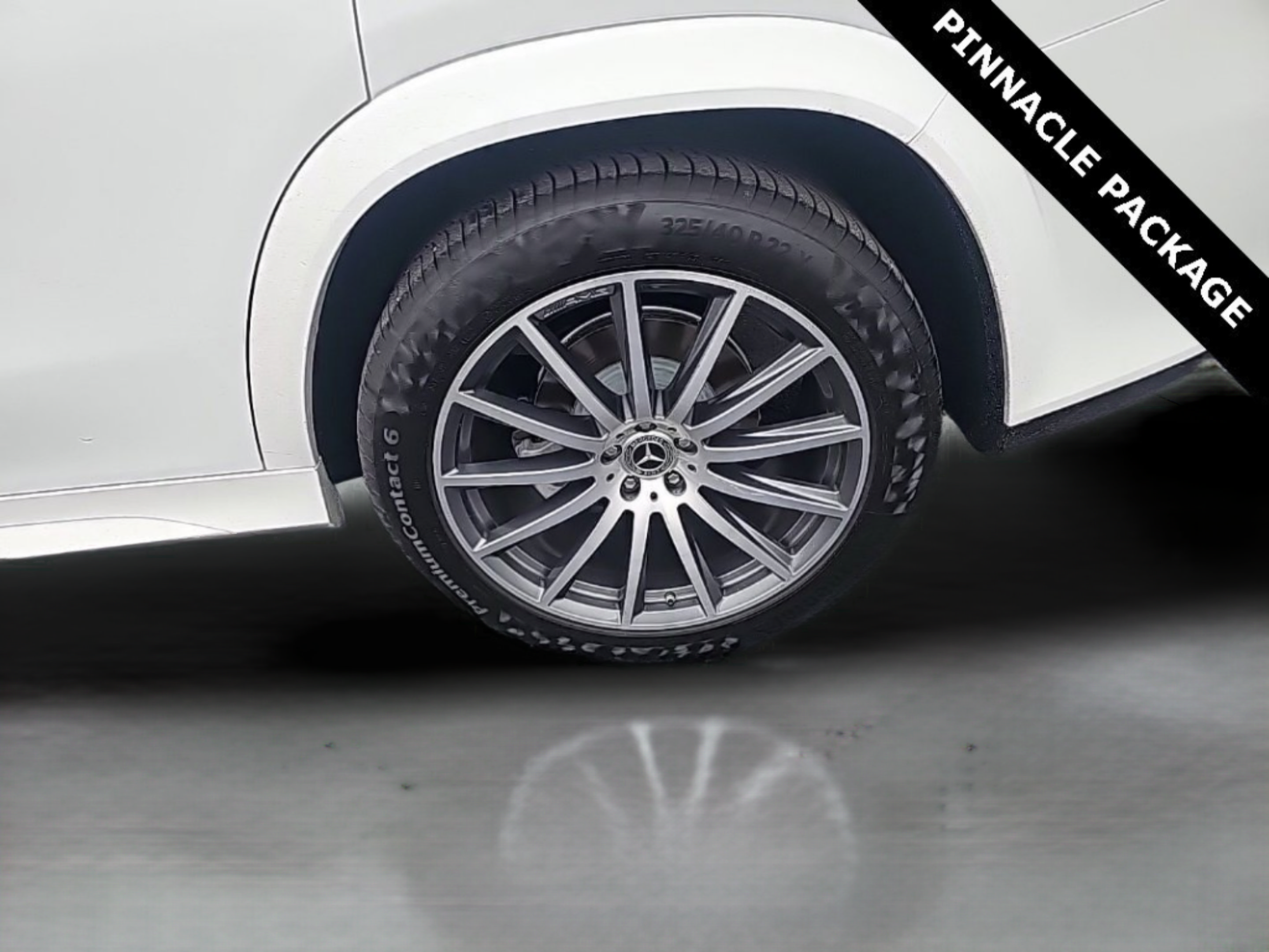 Used 2024 Mercedes-Benz GLS 450 4MATIC image 37