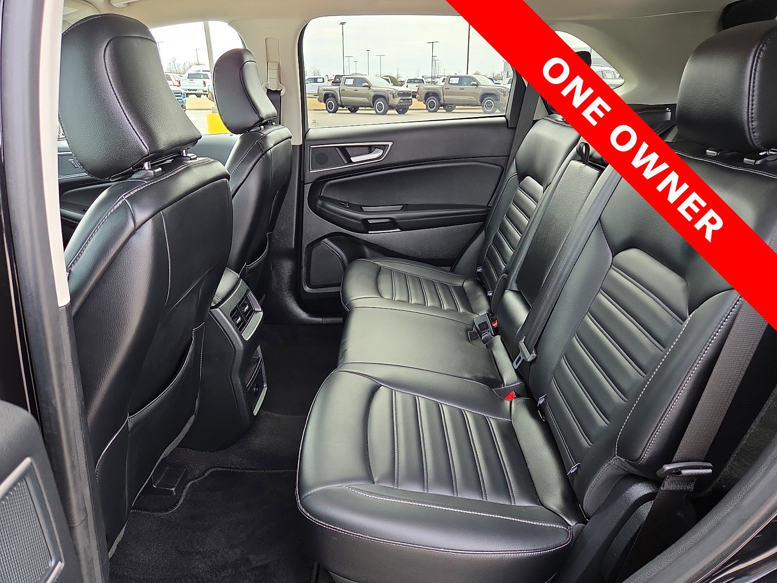 Used 2024 Ford Edge SEL AWD/4WD image 10