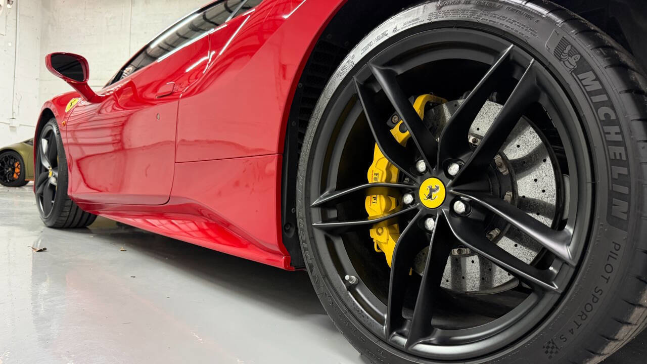 Used 2016 Ferrari 488 GTB image 26