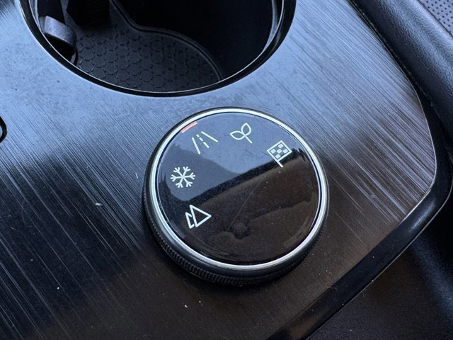 Used 2022 Nissan Rogue Platinum w/ Head-Up Display Package image 23