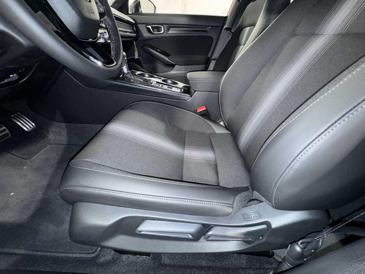 New 2026 Honda Civic Sport image 5