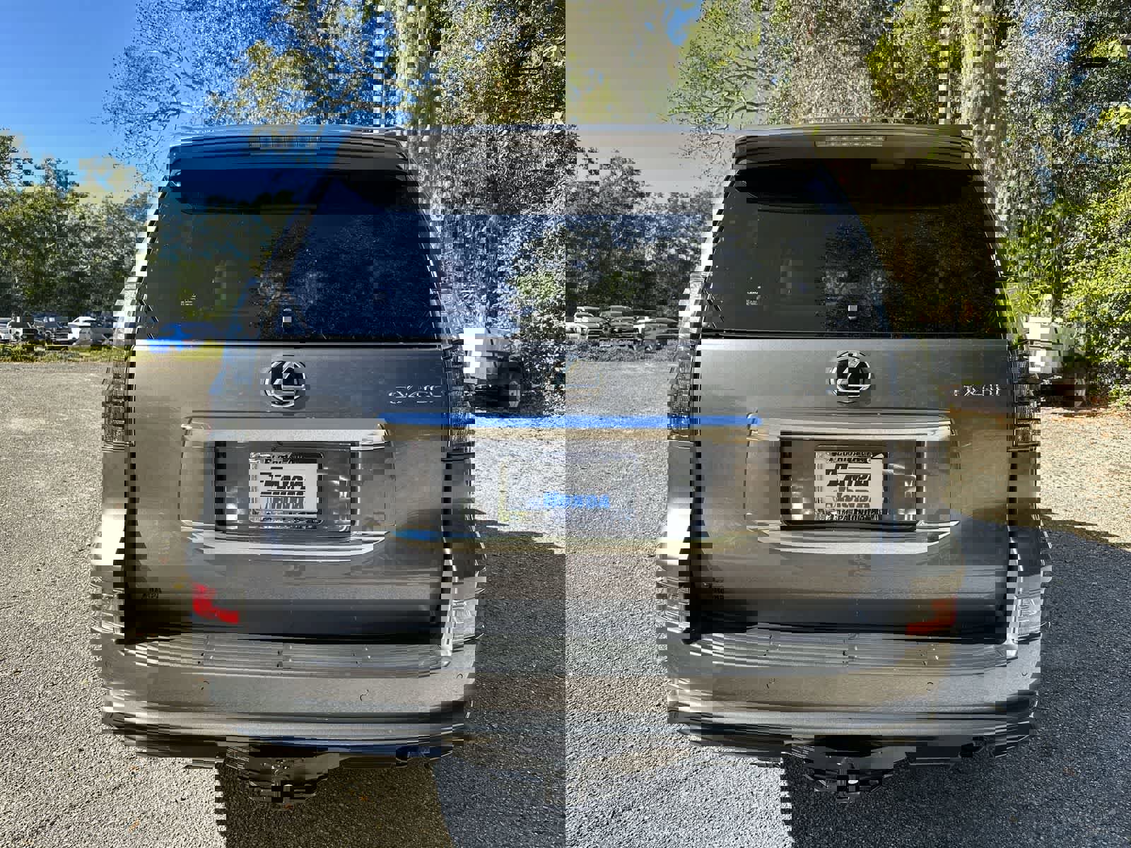 Used 2023 Lexus GX 460 Luxury w/ Sport Design Package image 5