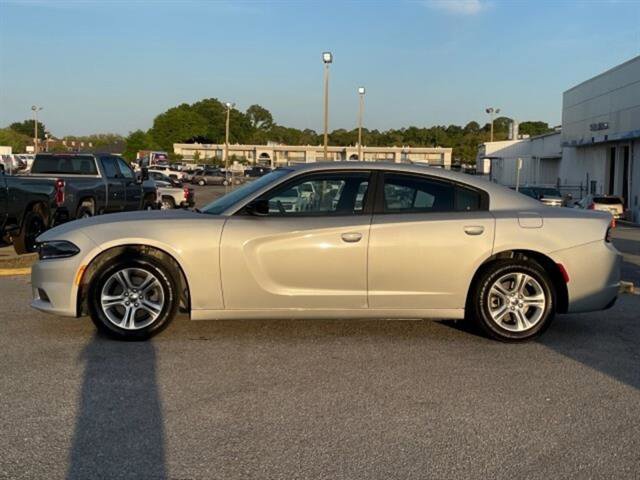 Used 2023 Dodge Charger SXT image 4