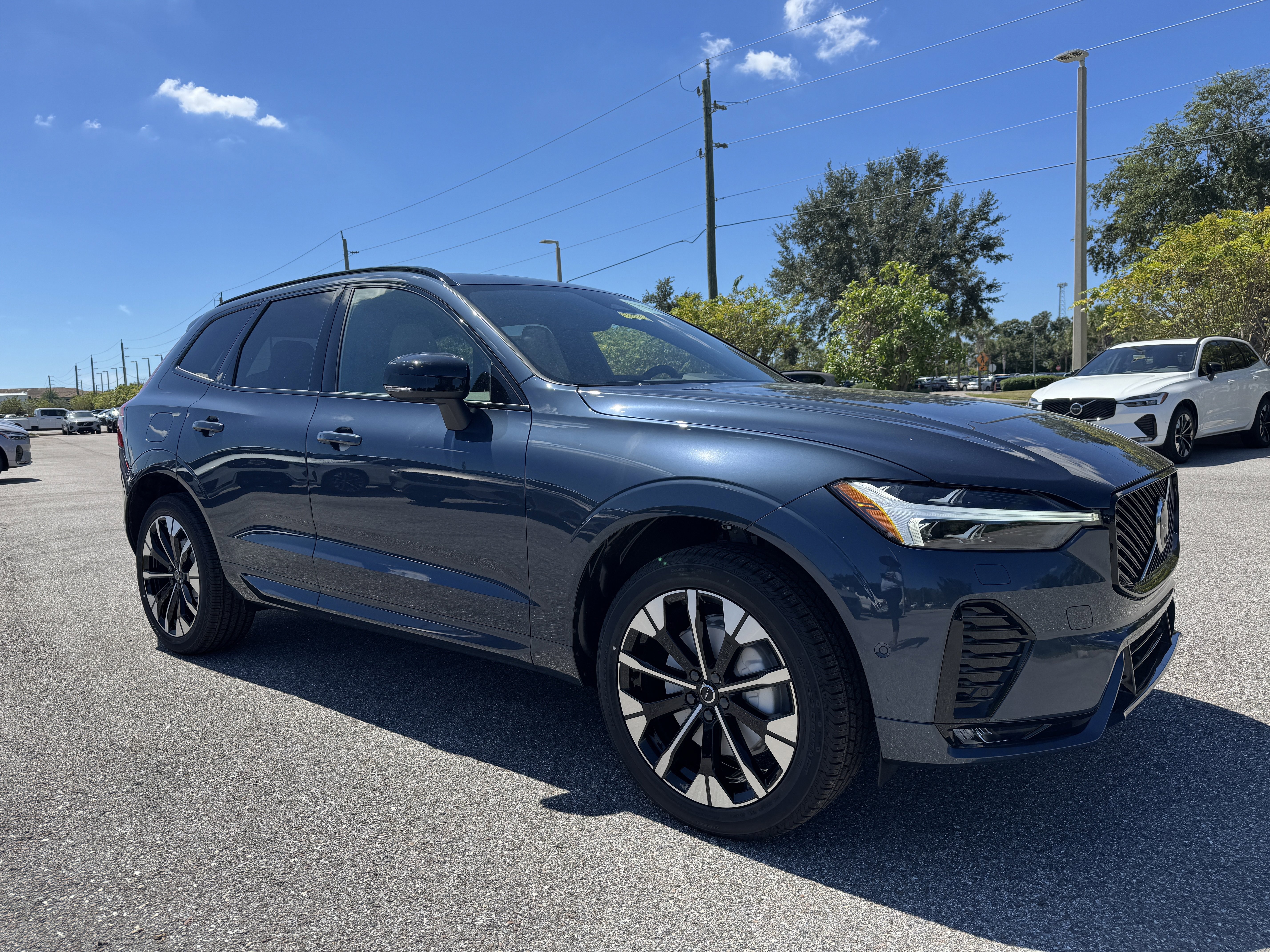 New 2026 Volvo XC60 B5 Plus w/ Protection Package Premier