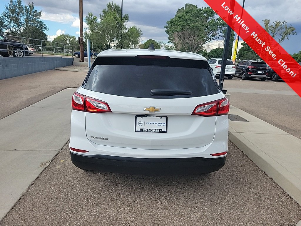 Used 2020 Chevrolet Equinox LS w/ LS Convenience Package image 6