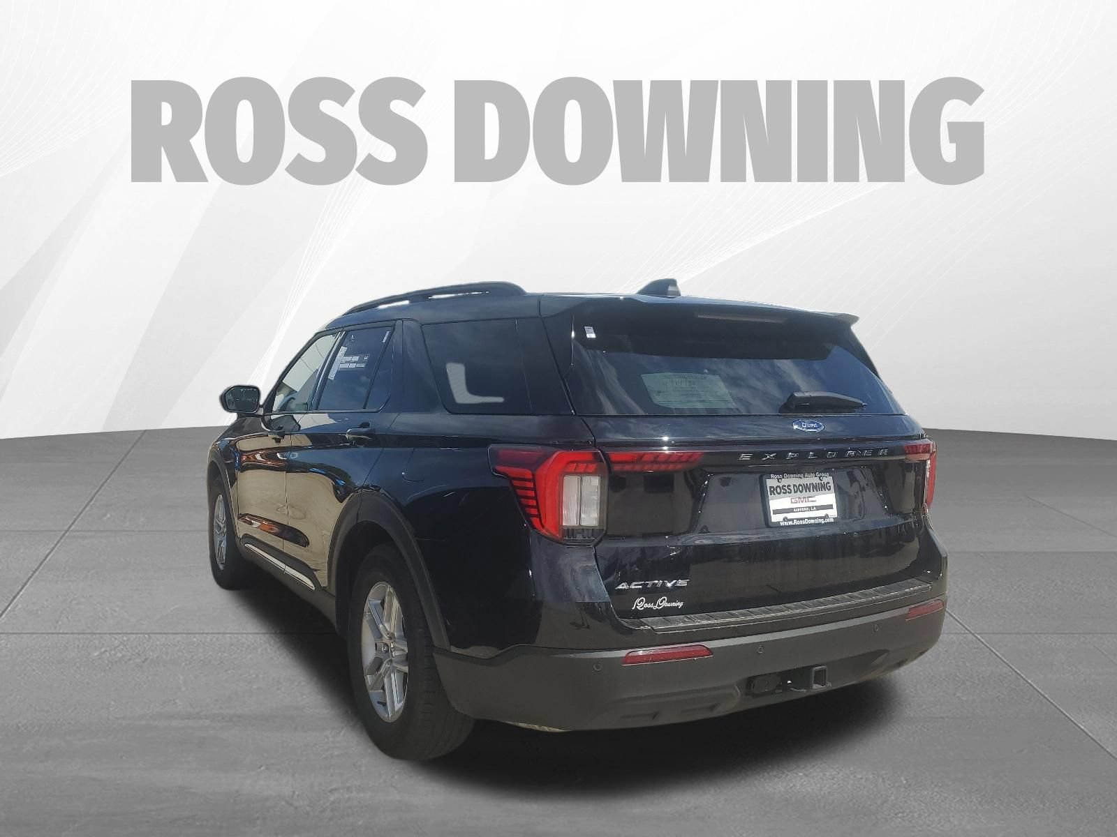 Used 2025 Ford Explorer Active RWD image 6