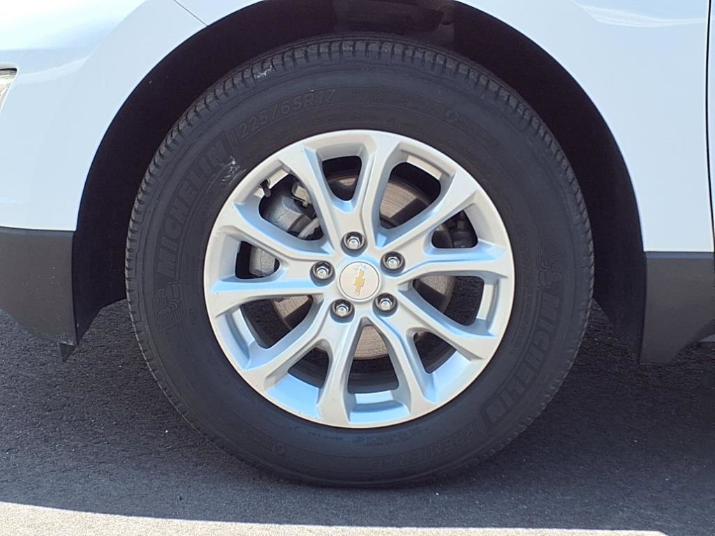 Used 2018 Chevrolet Equinox LS image 24