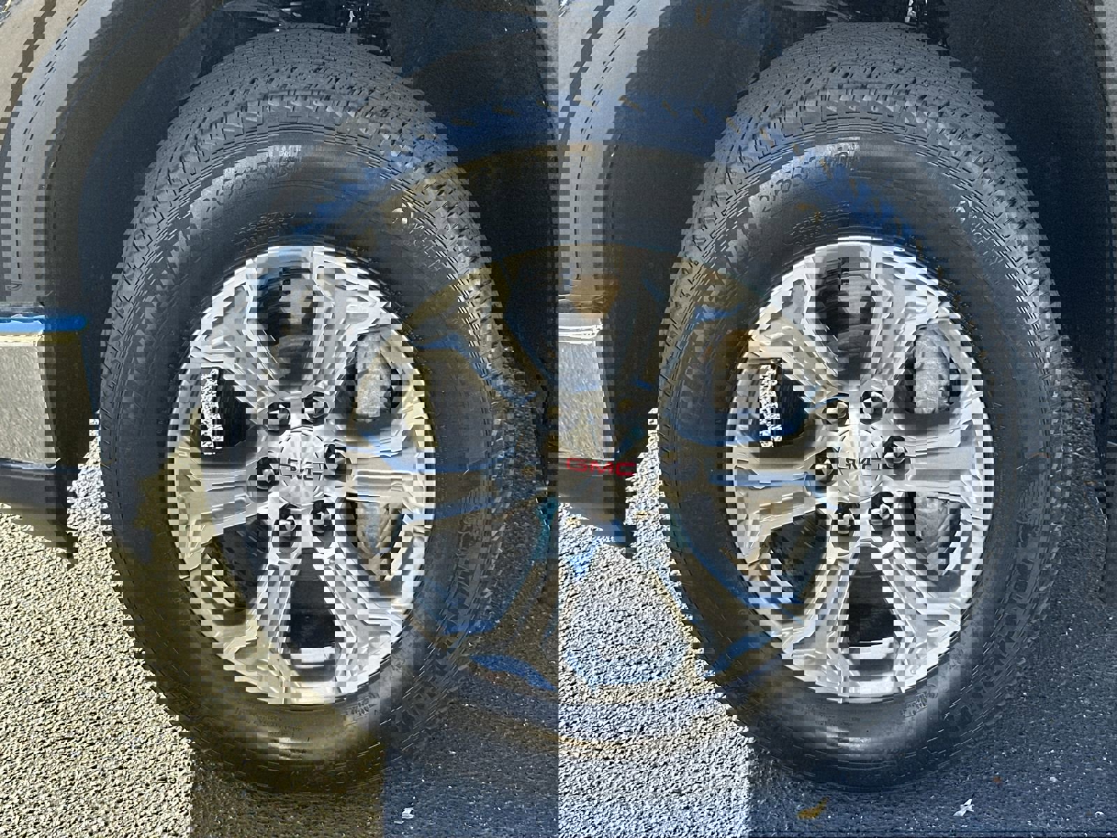 Certified 2024 GMC Sierra 1500 SLT image 13