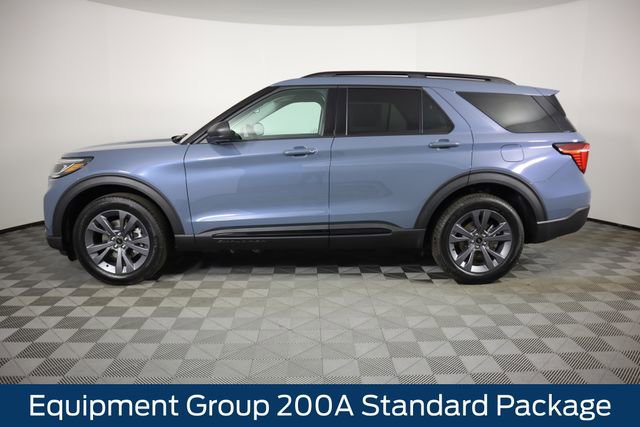 New 2026 Ford Explorer Active w/ Active Comfort Package image 8