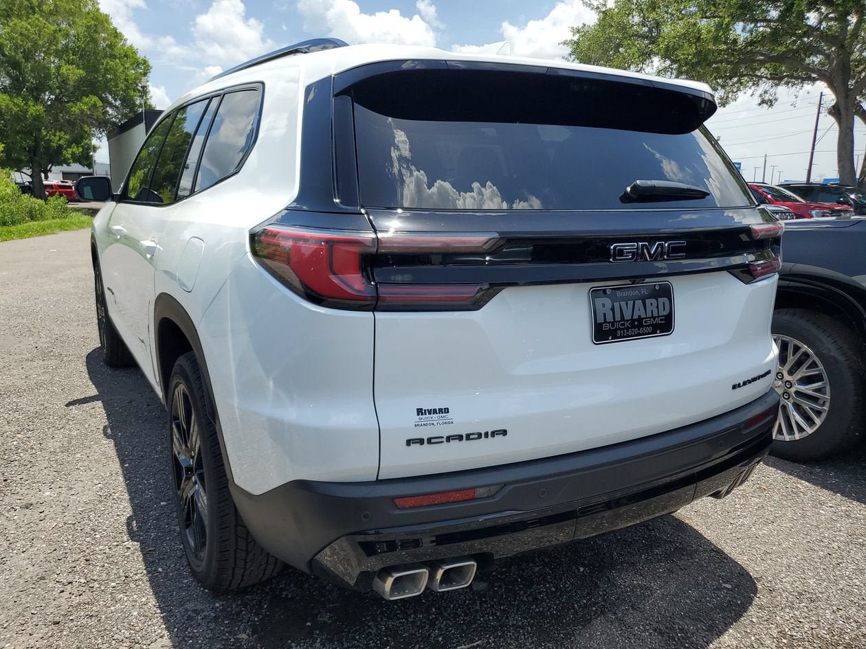 New 2026 GMC Acadia Elevation w/ Black Edition FWD image 4