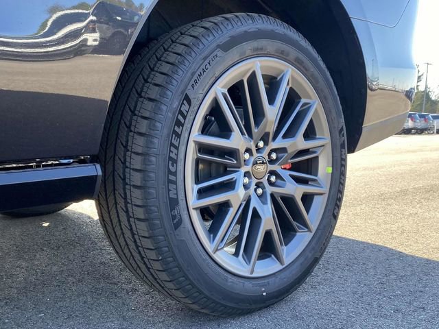 New 2025 Ford Expedition Platinum w/ Stealth Performance Package image 9