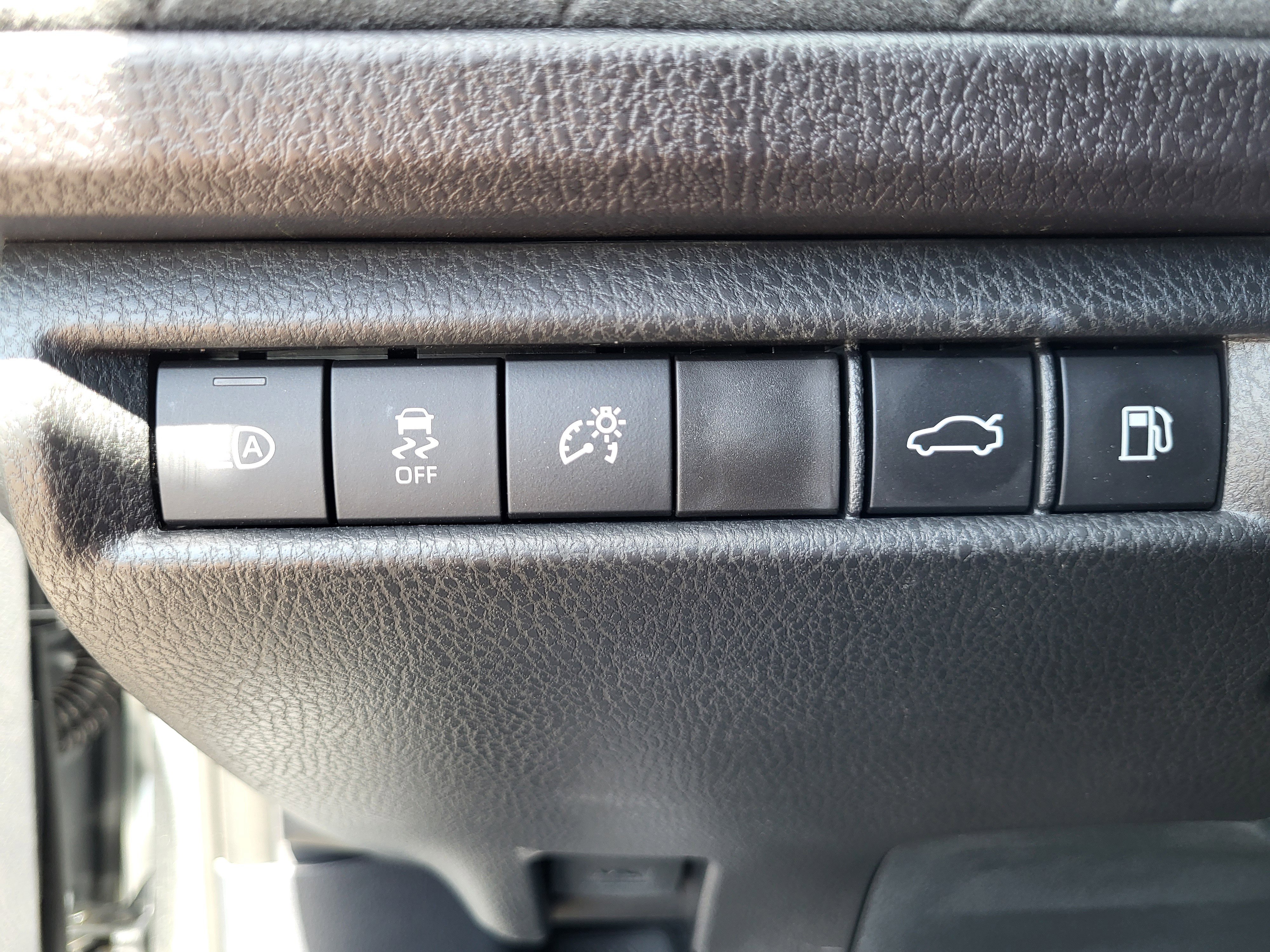 Used 2026 Toyota Camry XLE image 23