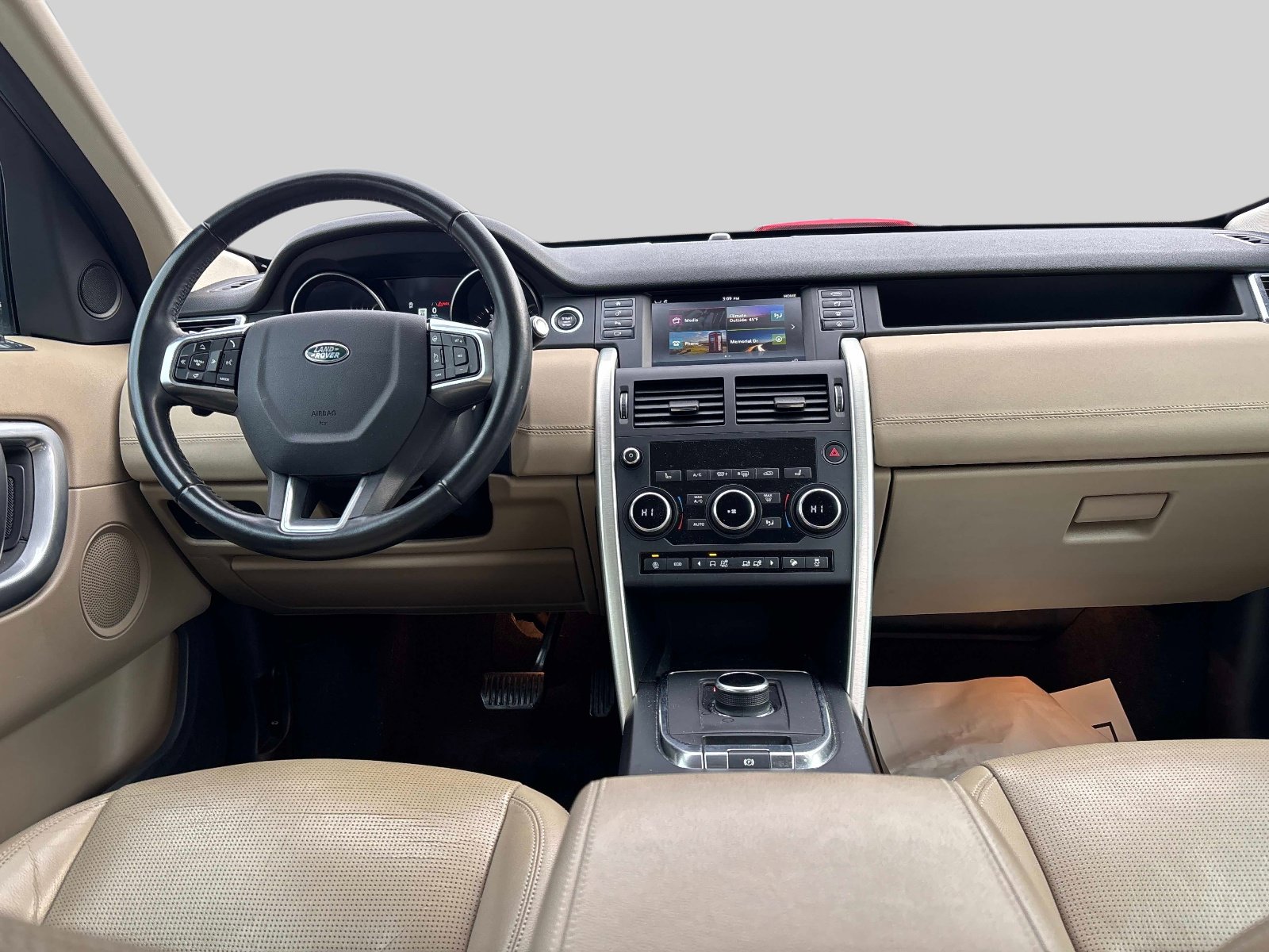 Used 2019 Land Rover Discovery Sport HSE image 18