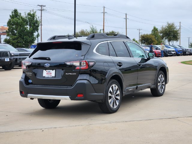 Certified 2025 Subaru Outback Limited AWD/4WD image 7