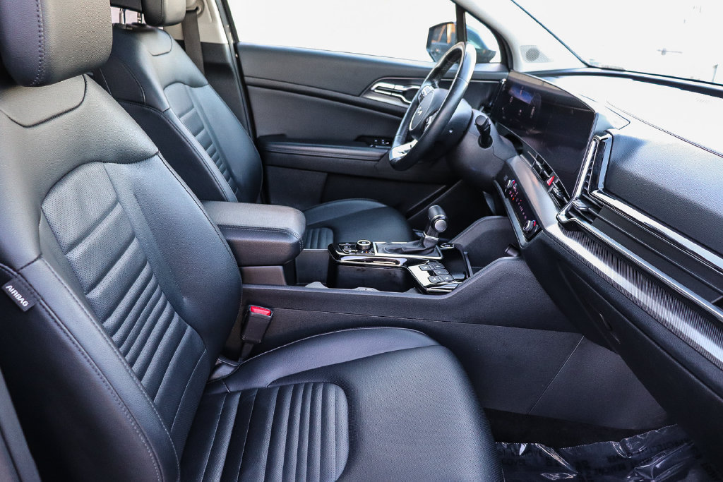 Used 2023 Kia Sportage SX FWD image 19
