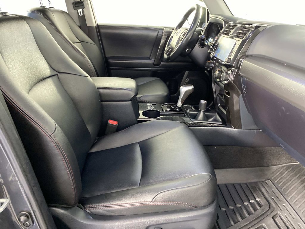 Used 2024 Toyota 4Runner TRD Off-Road Premium w/ Moonroof Package AWD/4WD image 10