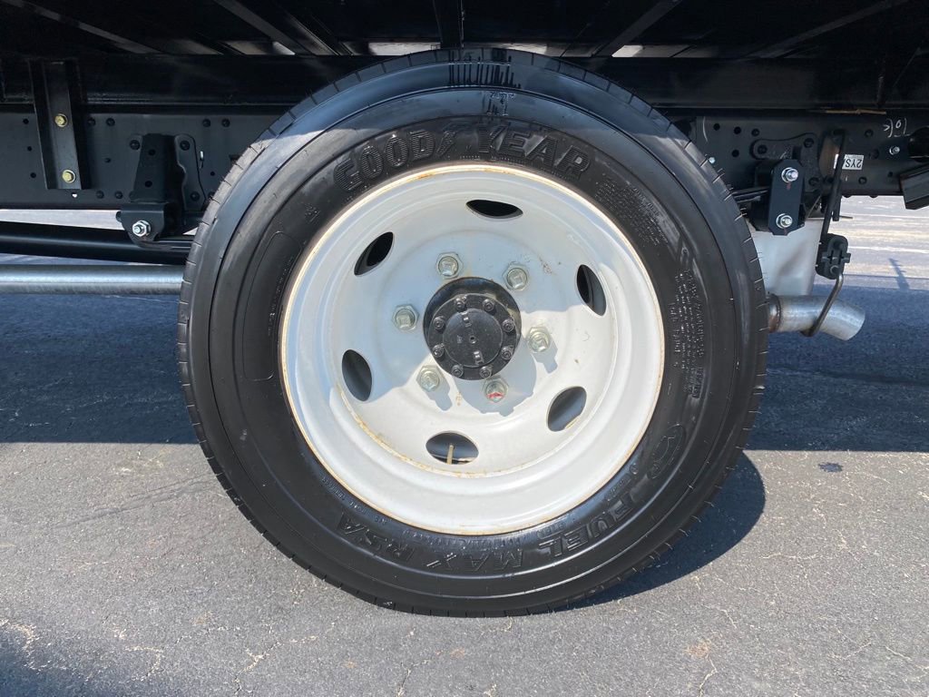 New 2024 Chevrolet Low Cab Forward image 26